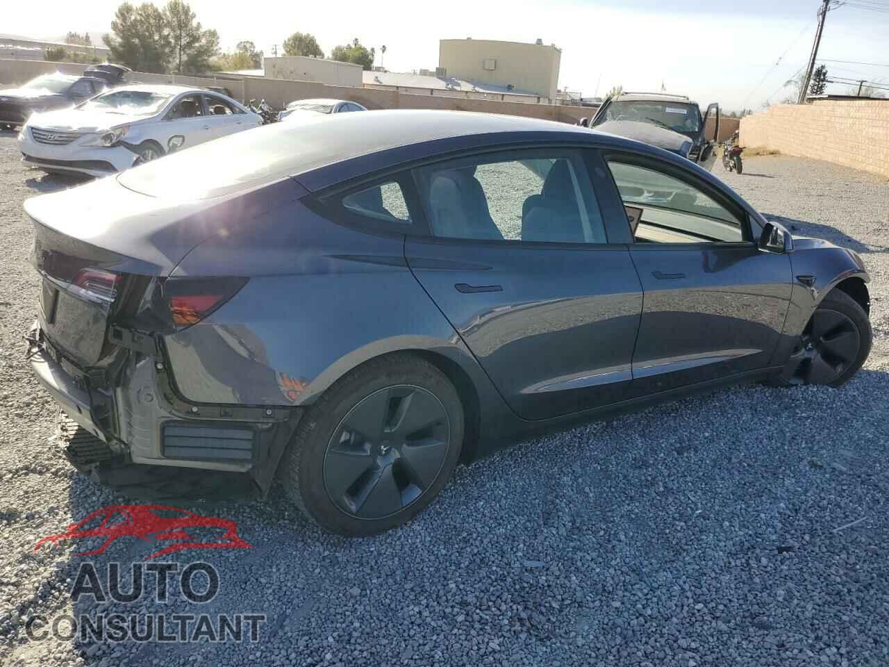 TESLA MODEL 3 2023 - 5YJ3E1EA0PF658967