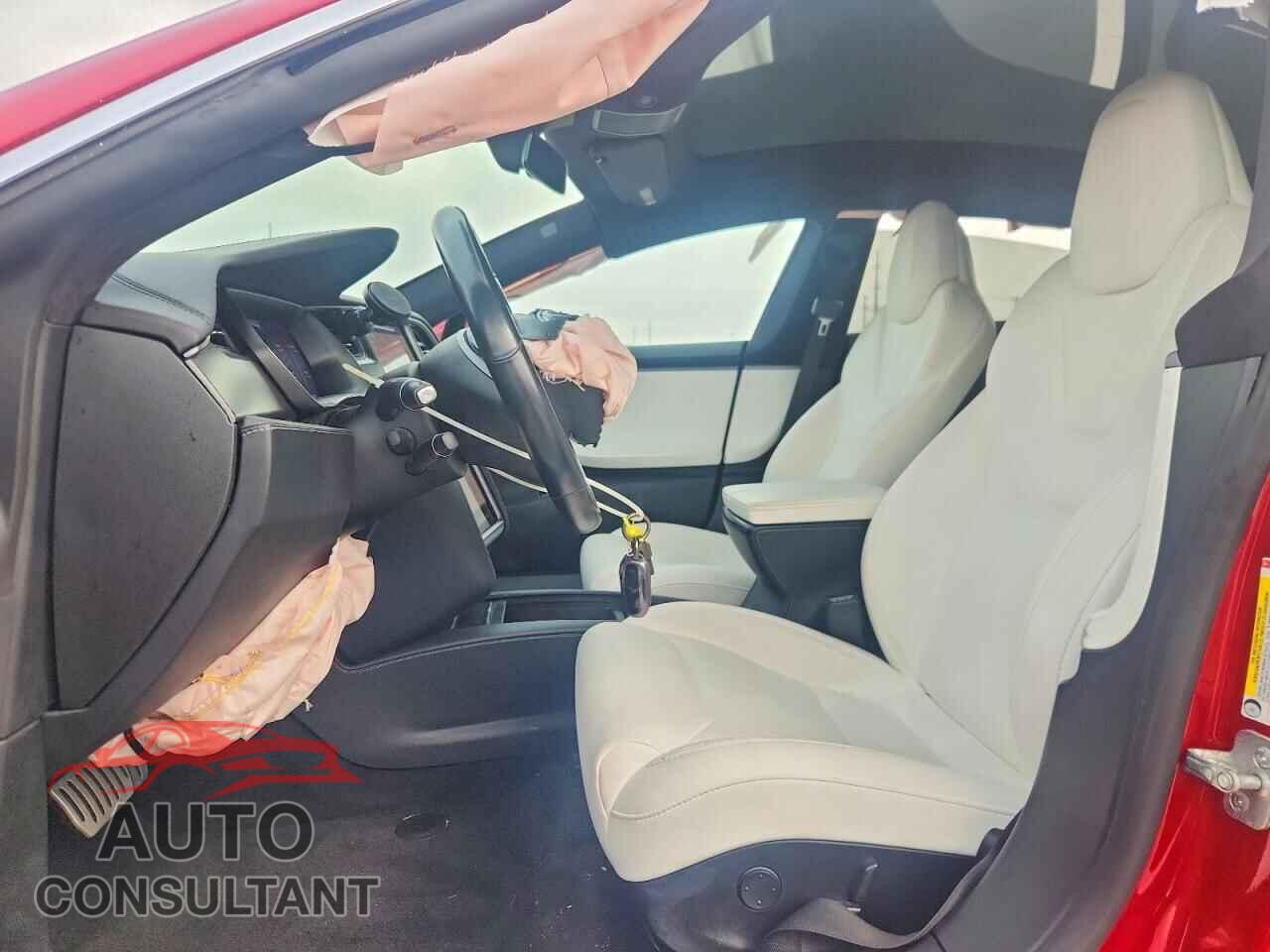 TESLA MODEL S 2020 - 5YJSA1E47LF360122