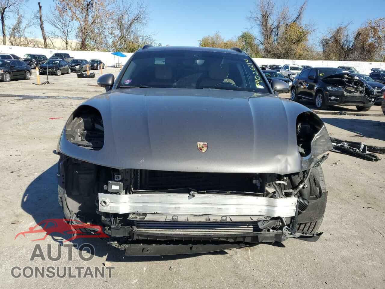 PORSCHE MACAN 2018 - WP1AA2A52JLB21862