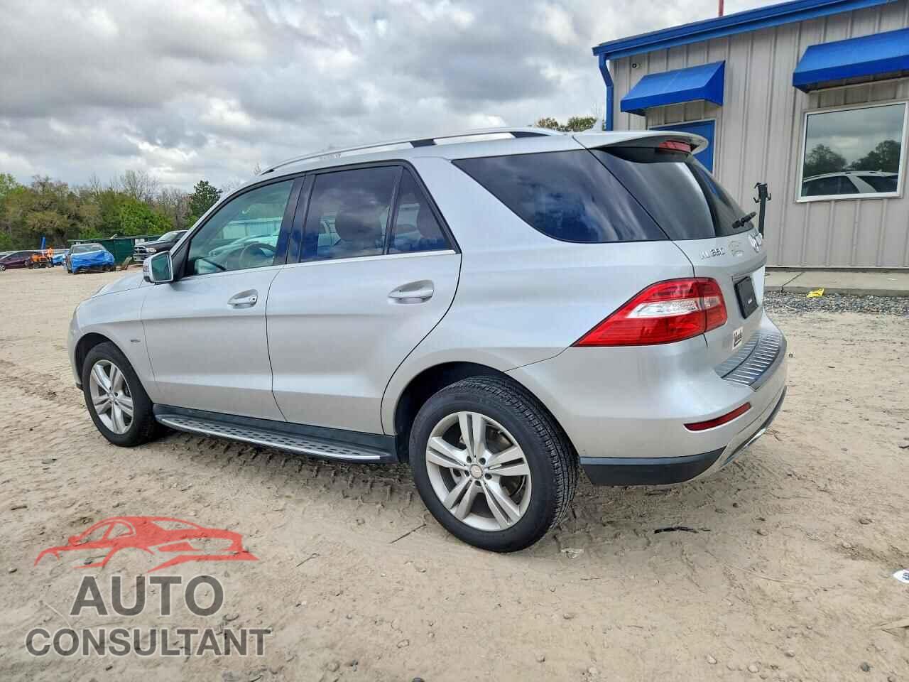 MERCEDES-BENZ ML 2012 - 4JGDA5HB9CA033199