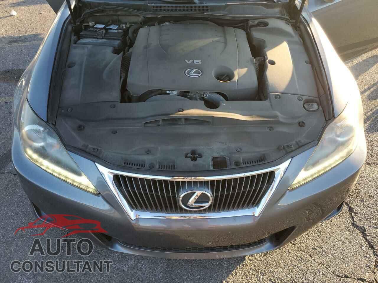 LEXUS IS 2012 - JTHBF5C21C5182380