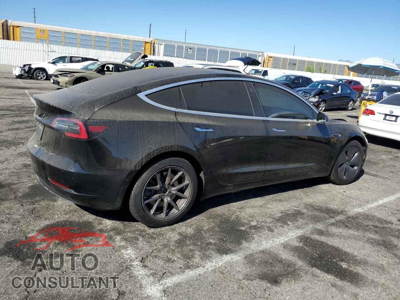 TESLA MODEL 3 2019 - 5YJ3E1EA5KF426714