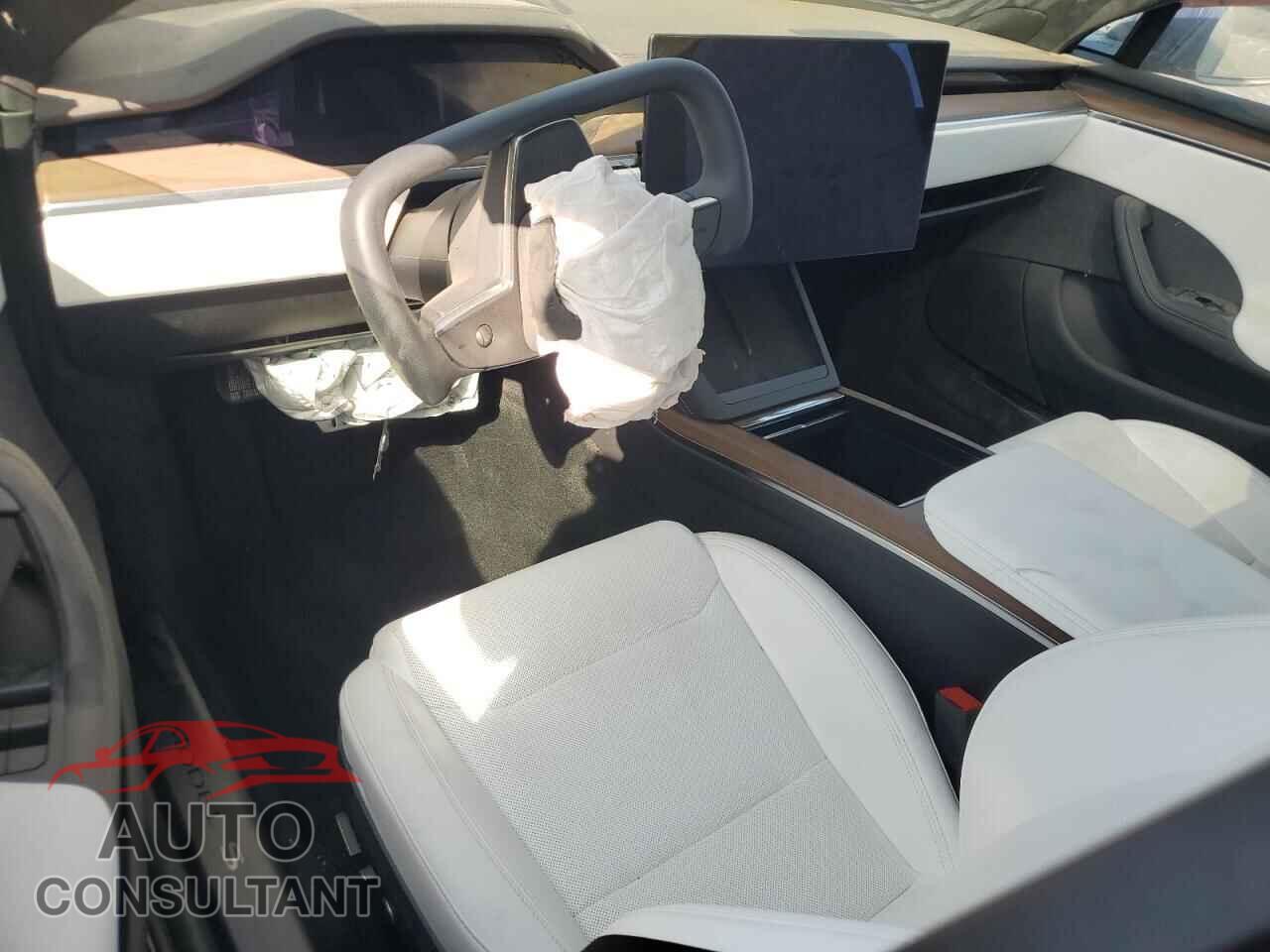 TESLA MODEL S 2023 - 5YJSA1E54PF511125