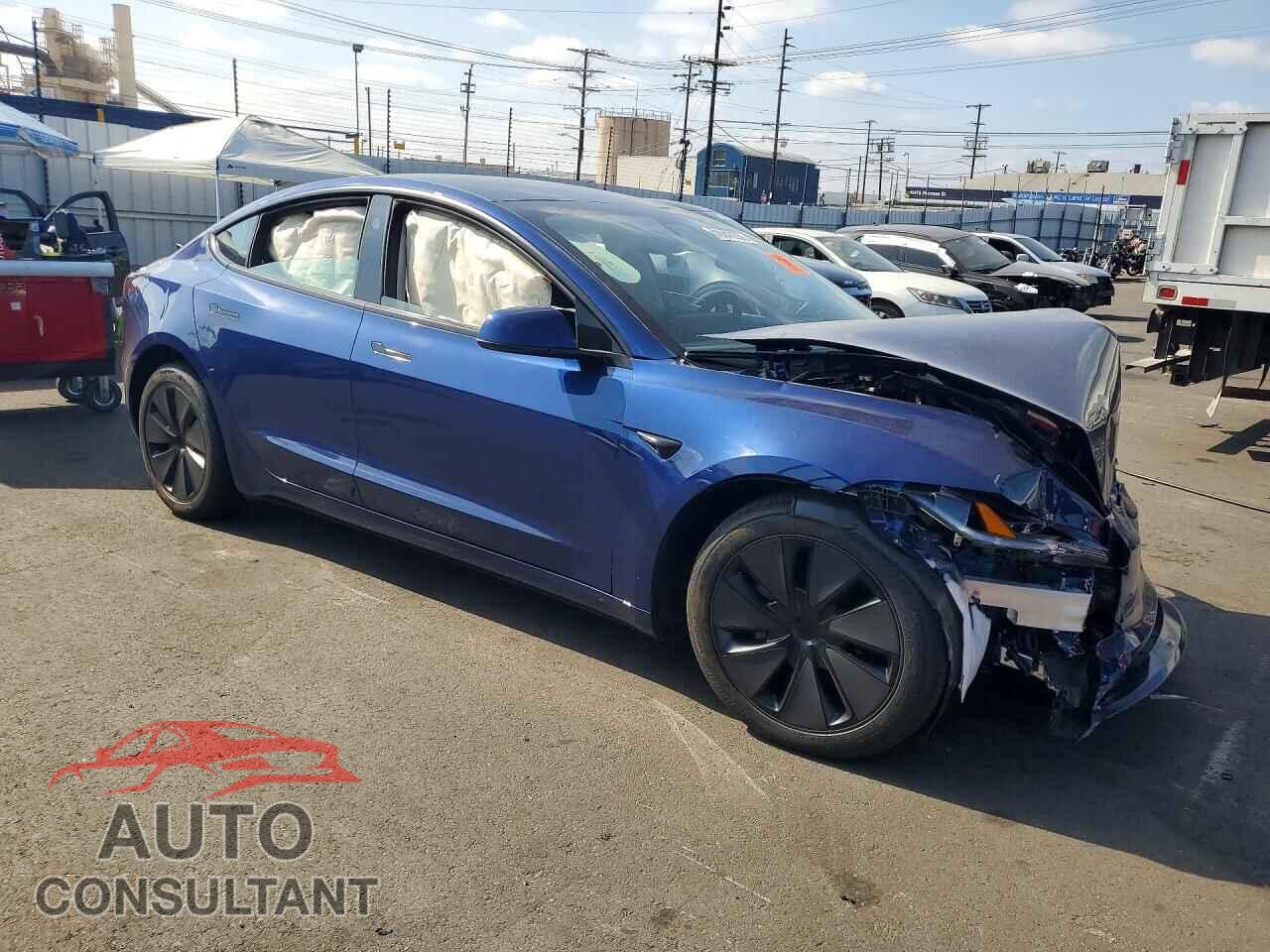 TESLA MODEL 3 2025 - 5YJ3E1EB4SF084004