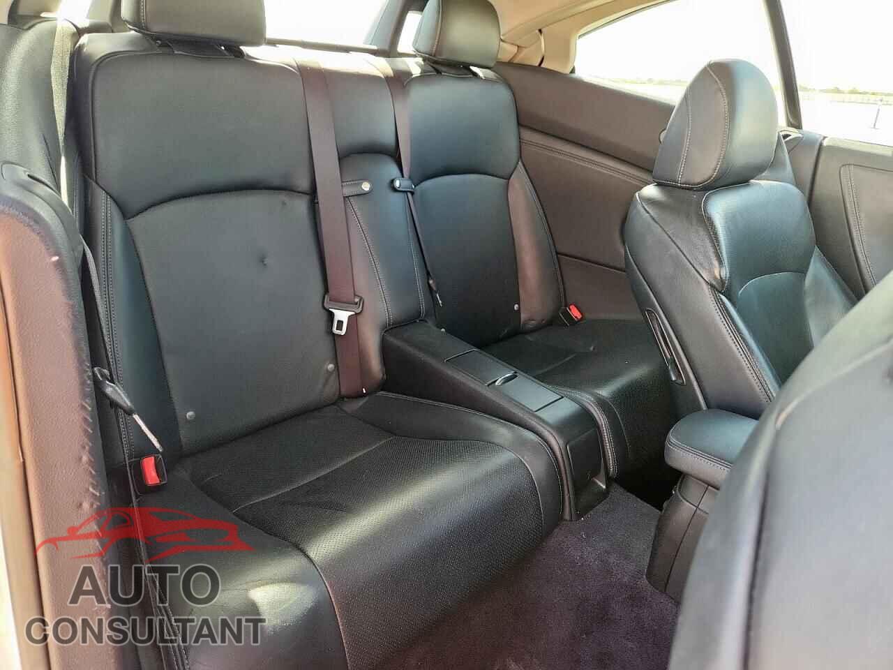 LEXUS IS 2012 - JTHFE2C21C2508831