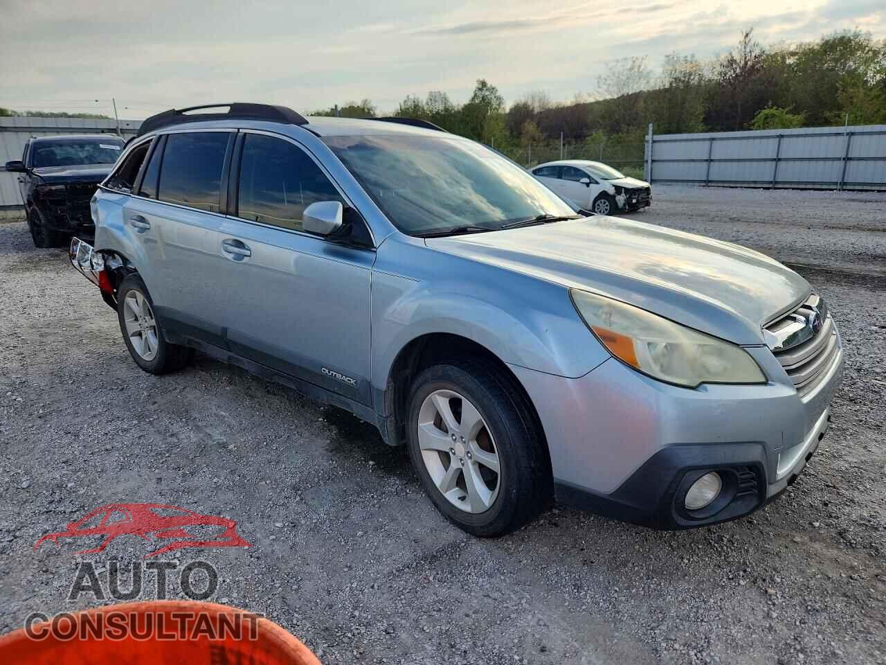 SUBARU OUTBACK 2013 - 4S4BRCCC4D3257359