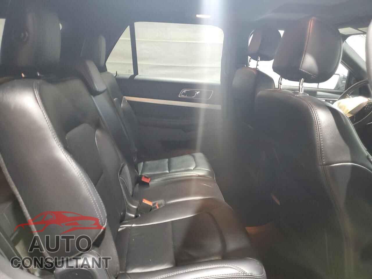 FORD EXPLORER 2017 - 1FM5K8D88HGC97967