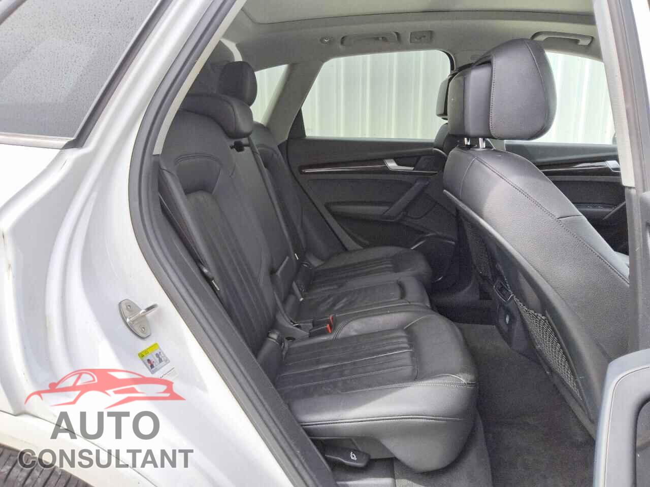 AUDI Q5 2018 - WA1ANAFY8J2227770