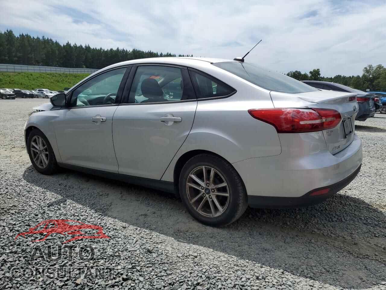 FORD FOCUS 2017 - 1FADP3F24HL315519