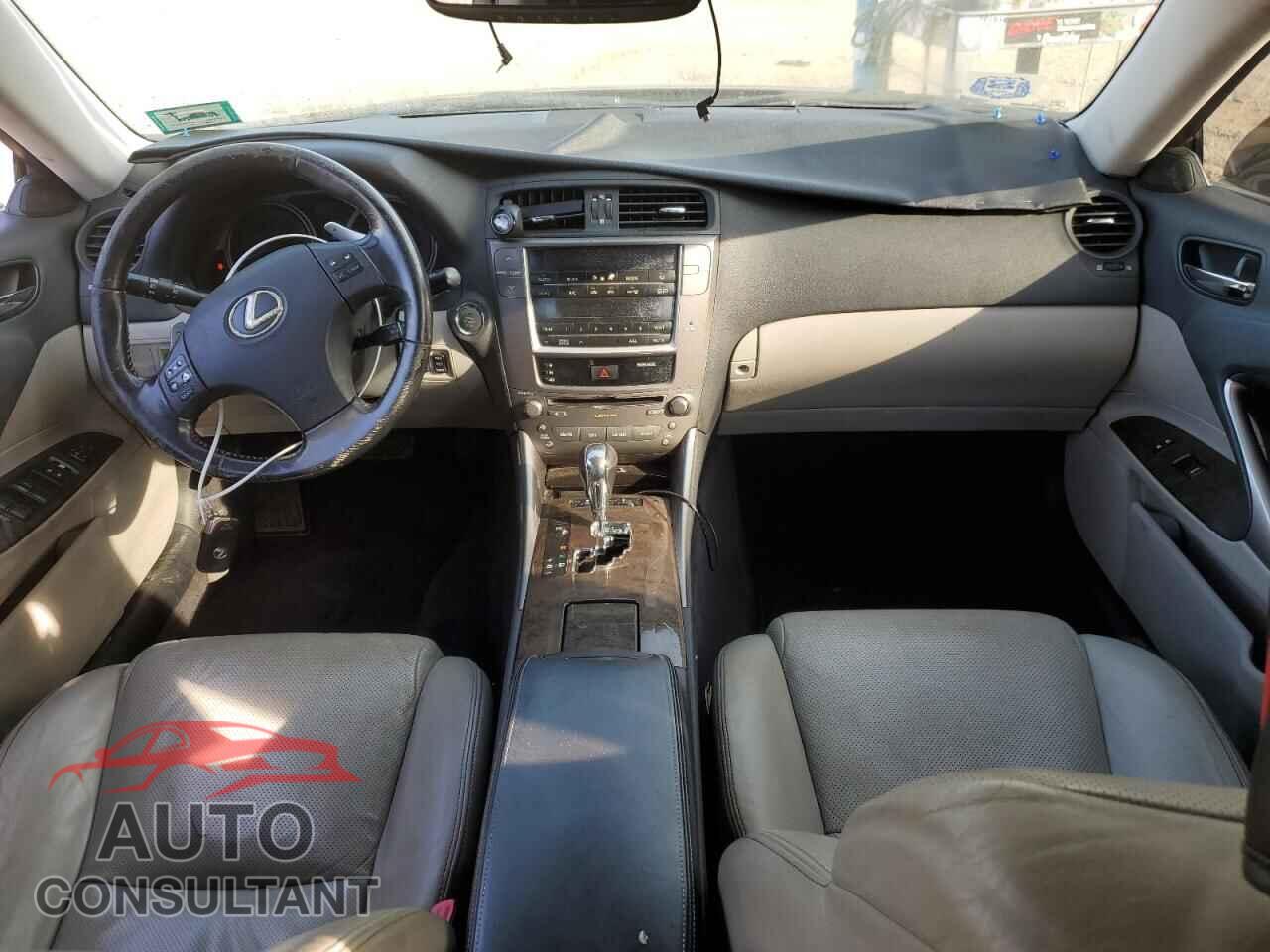 LEXUS IS 2010 - JTHCF5C25A2032646