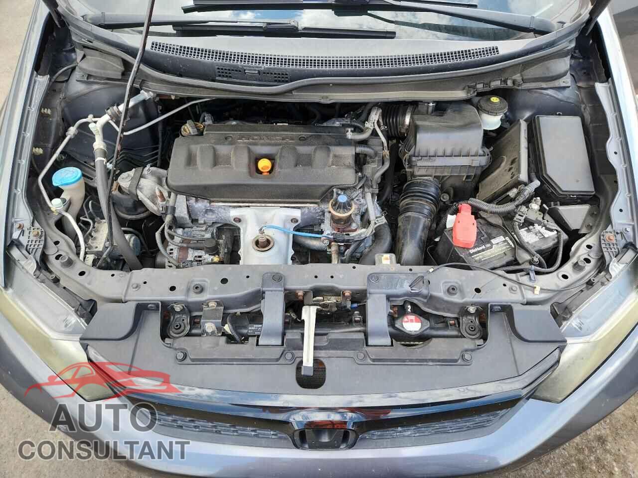 HONDA CIVIC 2012 - 2HGFB2F98CH528375