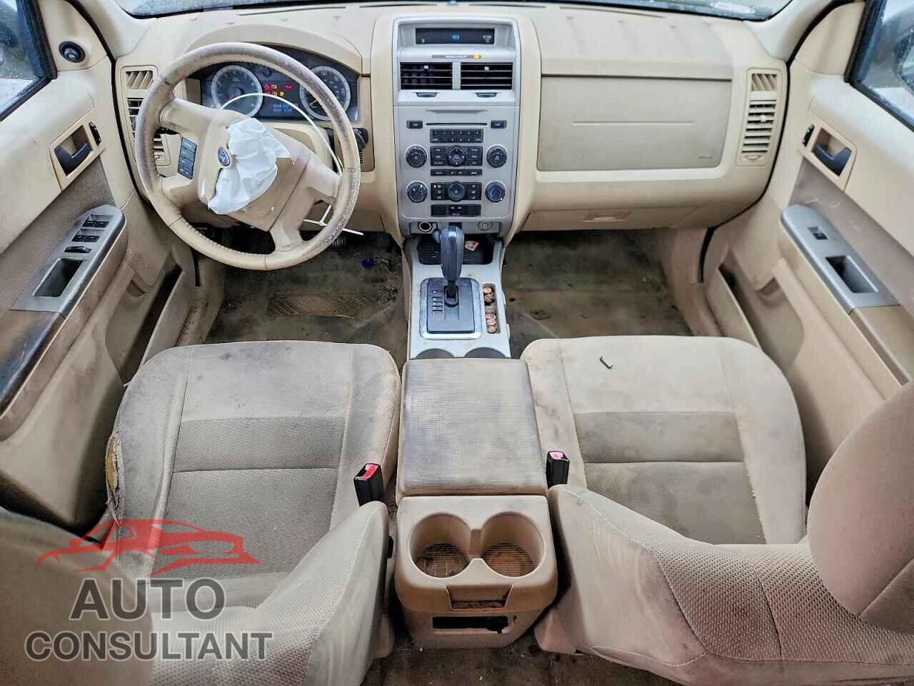 FORD ESCAPE 2009 - 1FMCU03709KA04234