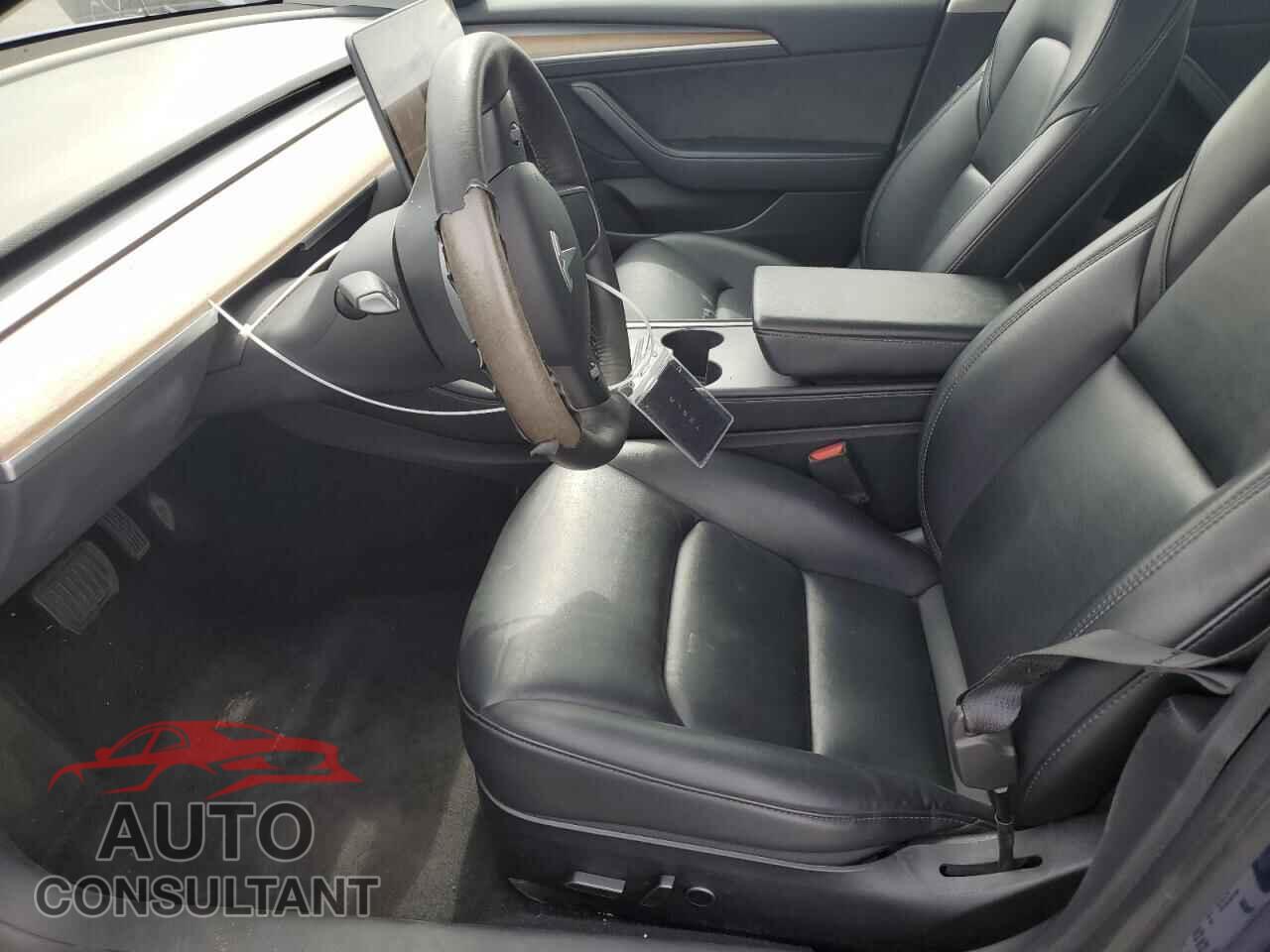 TESLA MODEL 3 2022 - 5YJ3E1EA5NF289908
