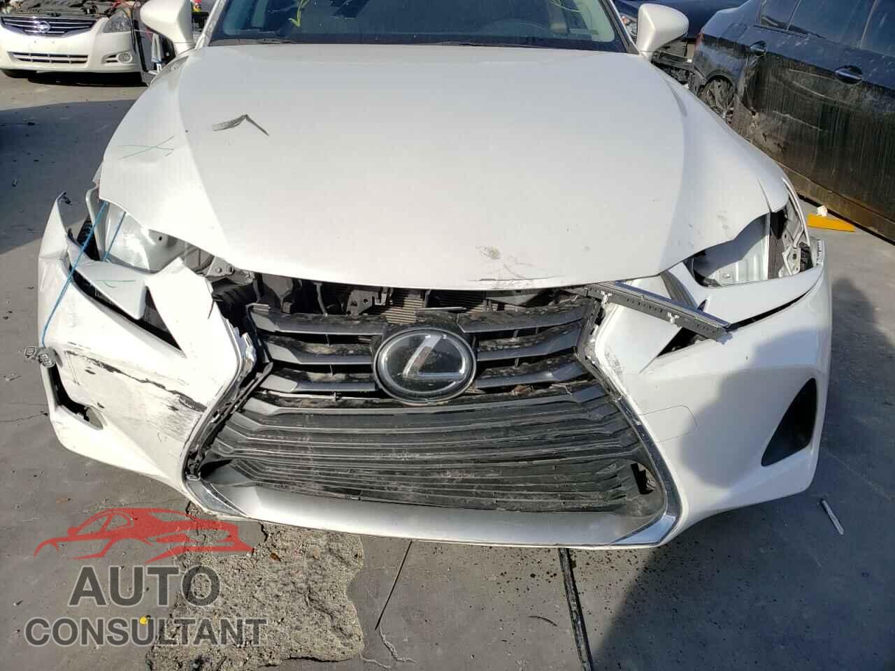 LEXUS IS 2017 - JTHBA1D24H5052770