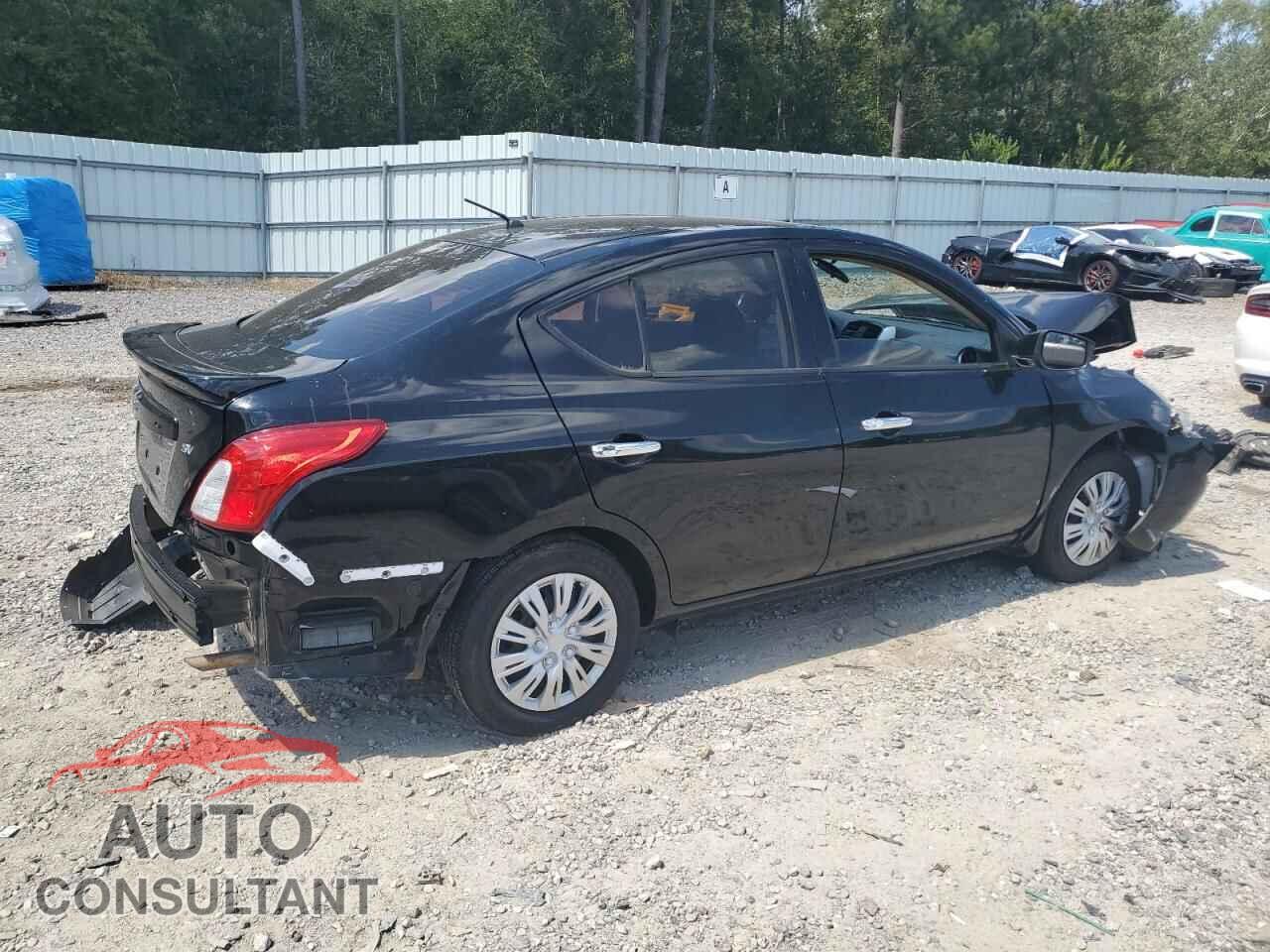 NISSAN VERSA 2017 - 3N1CN7AP3HL862956