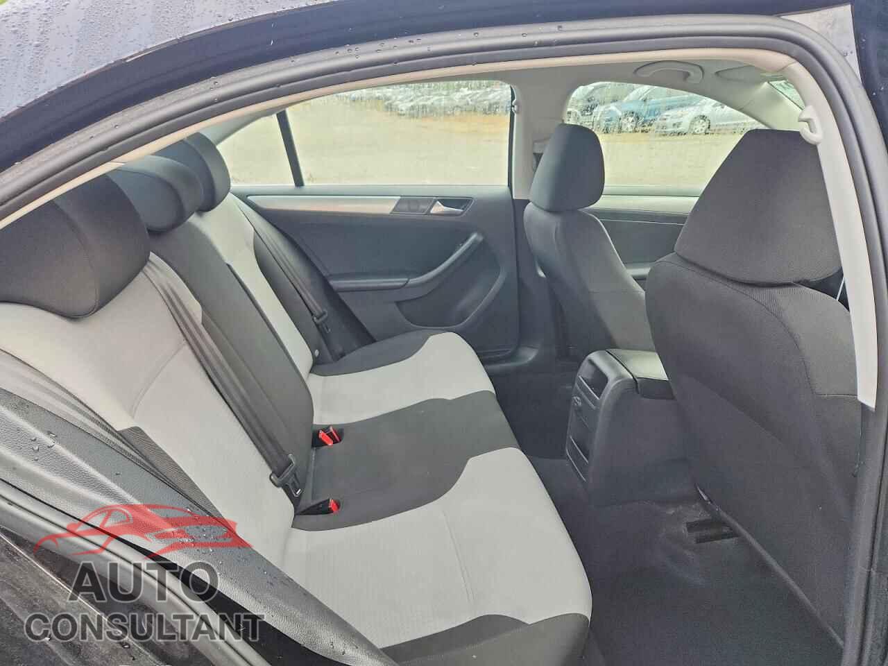 VOLKSWAGEN JETTA 2017 - 3VW2B7AJ4HM259051