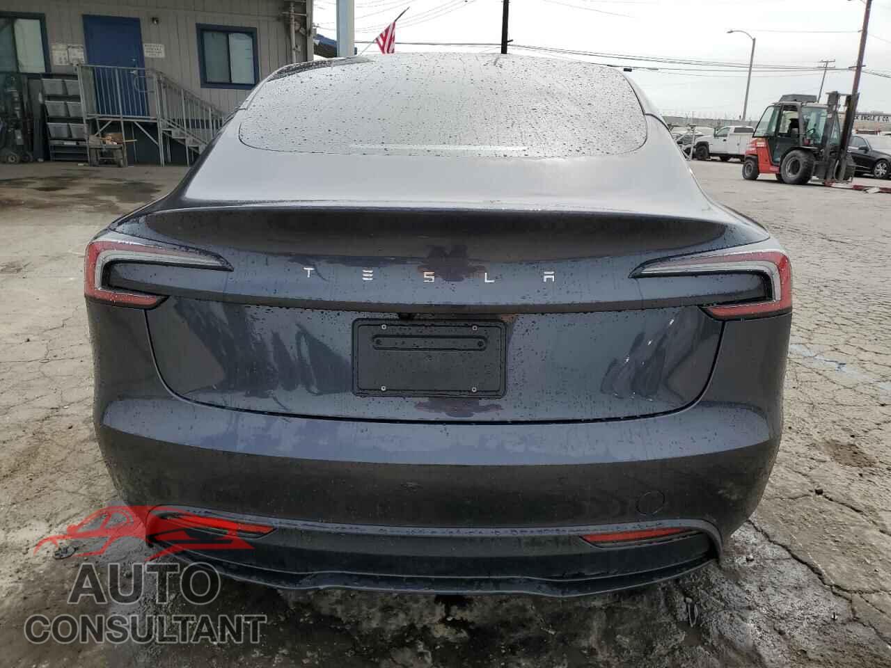 TESLA MODEL 3 2025 - 5YJ3E1EA4SF982965