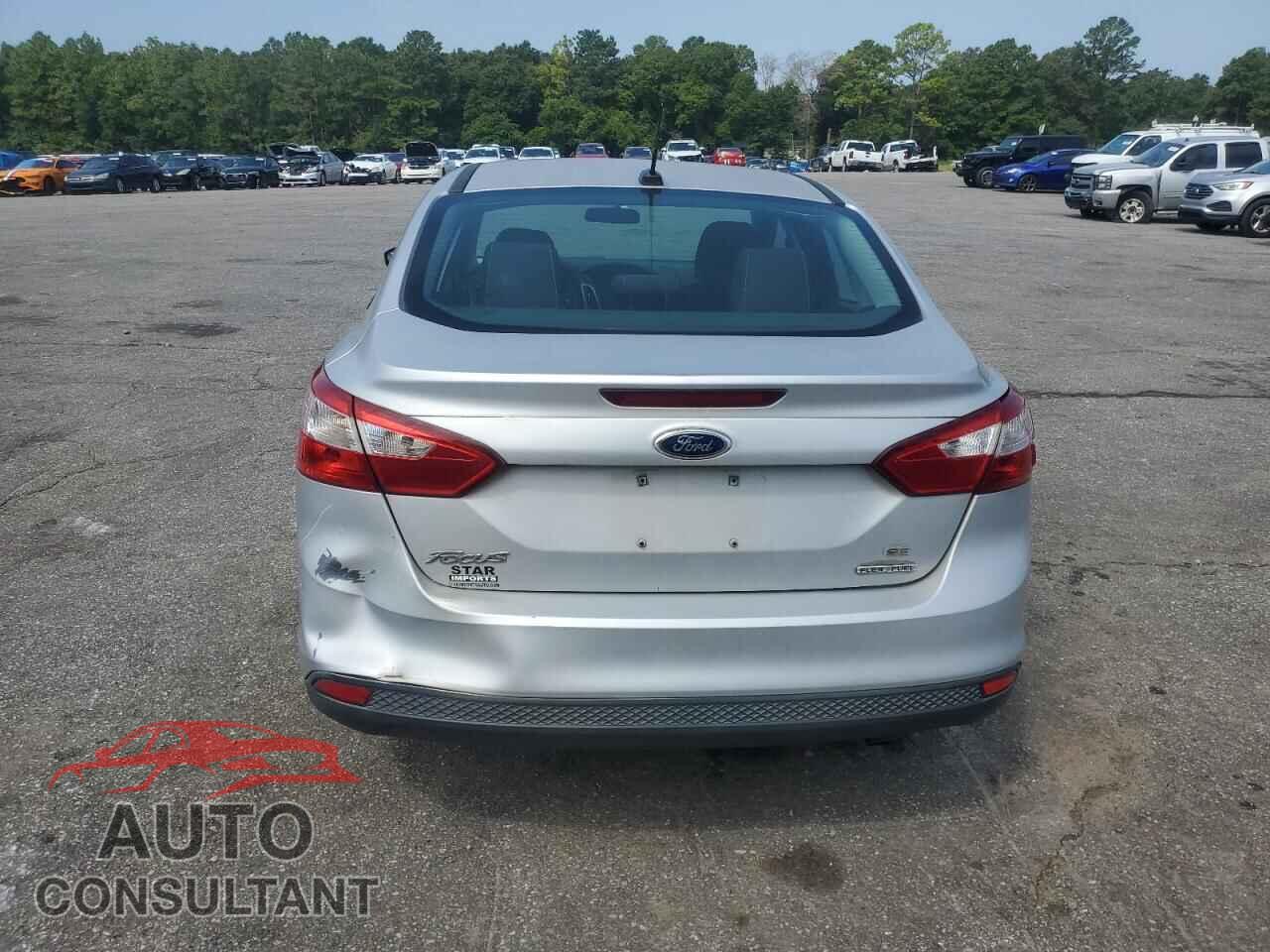 FORD FOCUS 2014 - 1FADP3F26EL320541