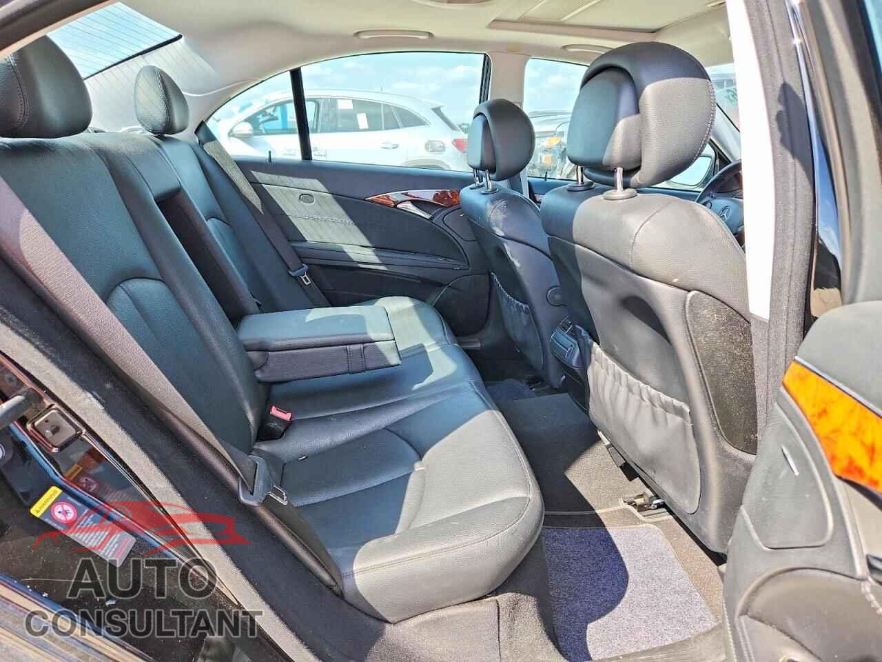MERCEDES-BENZ E-CLASS 2009 - WDBUF56X69B424073