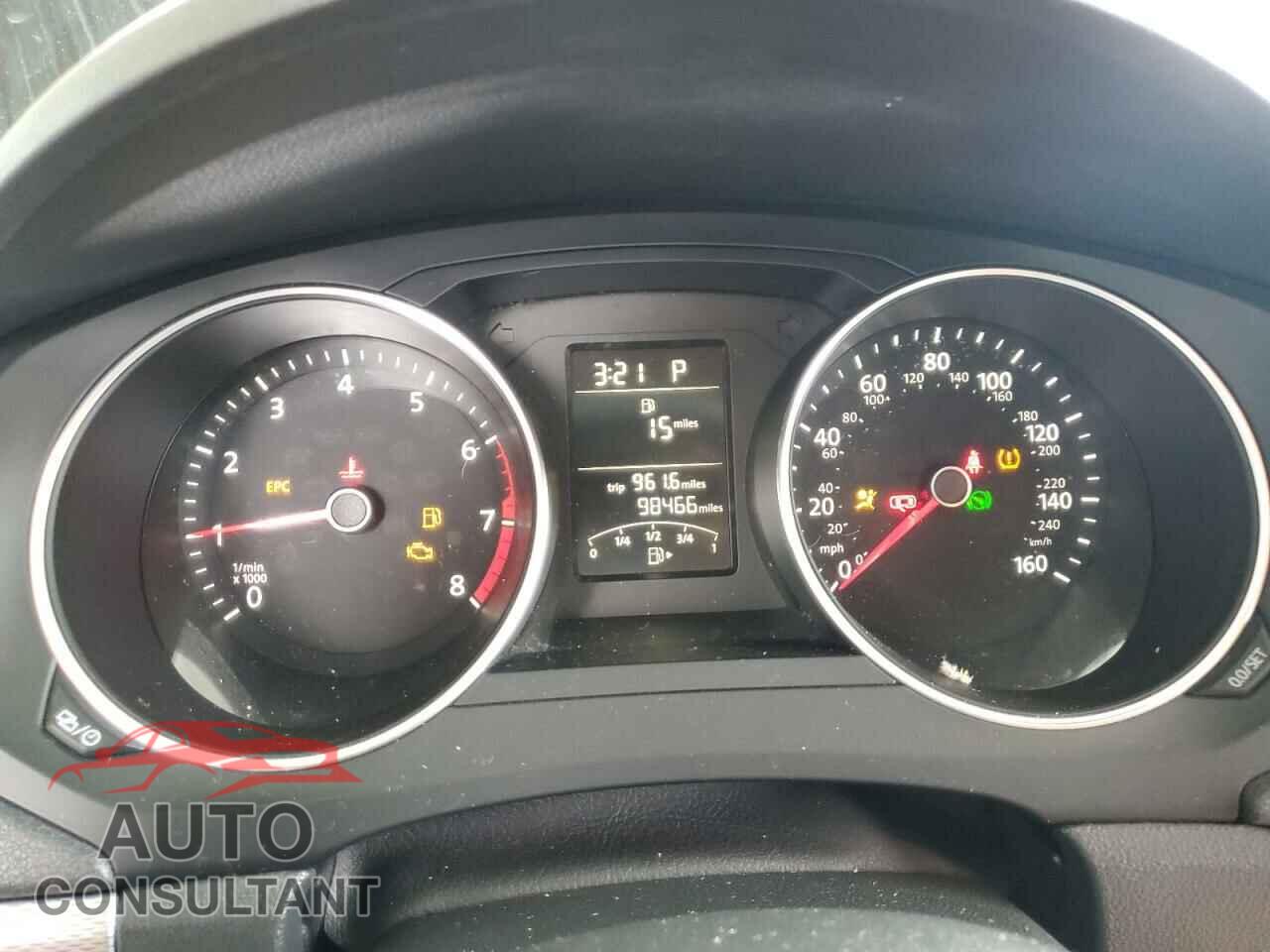 VOLKSWAGEN JETTA 2017 - 3VW2B7AJ5HM361183
