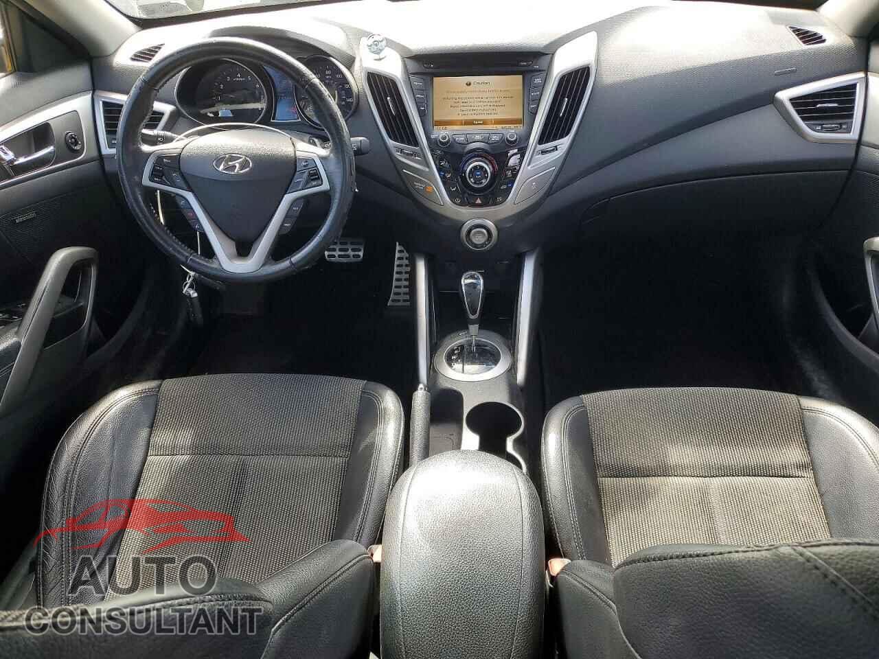 HYUNDAI VELOSTER 2013 - KMHTC6AD3DU144385