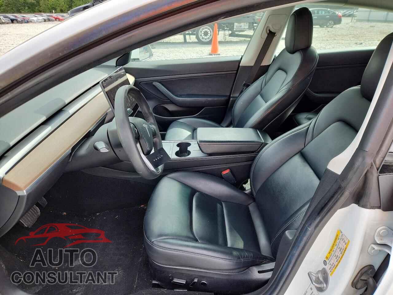 TESLA MODEL 3 2021 - 5YJ3E1EA5MF917089