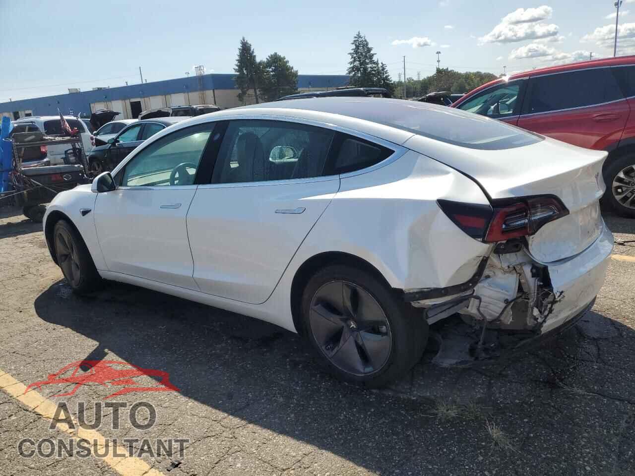 TESLA MODEL 3 2017 - 5YJ3E1EA1HF000821