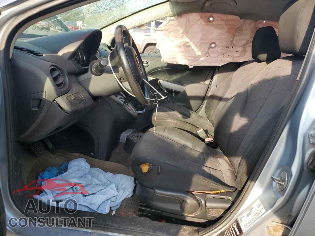 MAZDA 2 2013 - JM1DE1KZ1D0155621