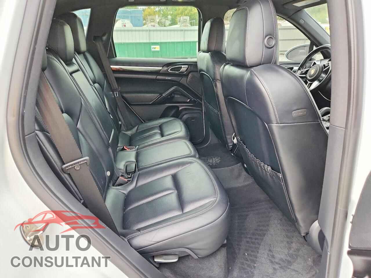 PORSCHE CAYENNE 2016 - WP1AB2A25GLA94409