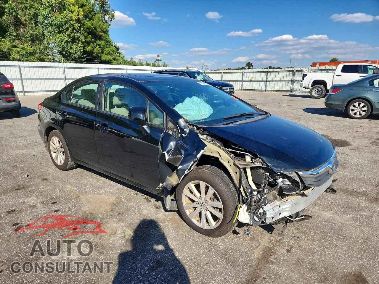 HONDA CIVIC 2012 - 2HGFB2F83CH321349