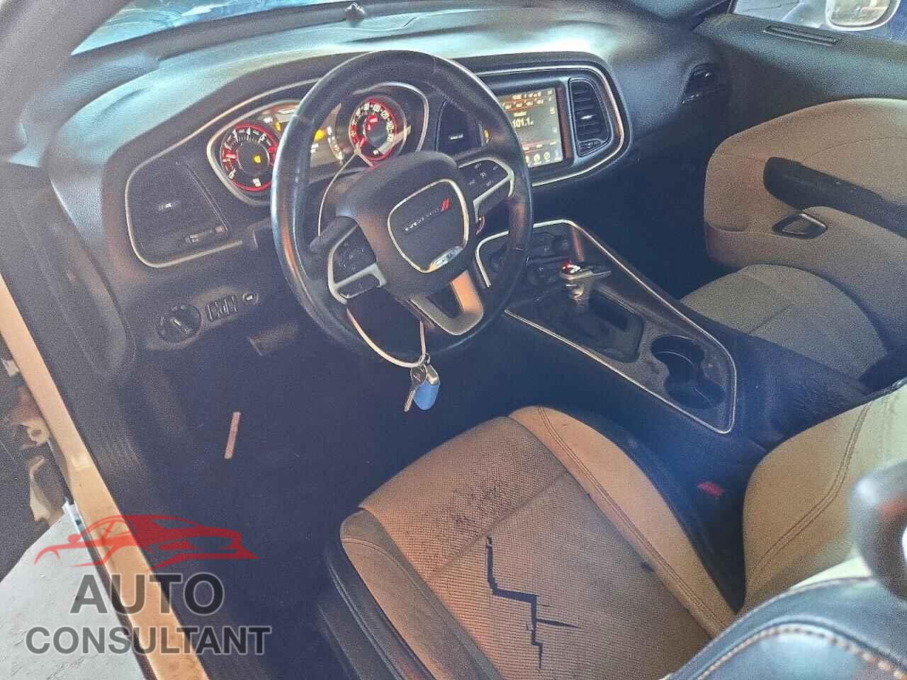 DODGE CHALLENGER 2015 - 2C3CDZBT2FH709051