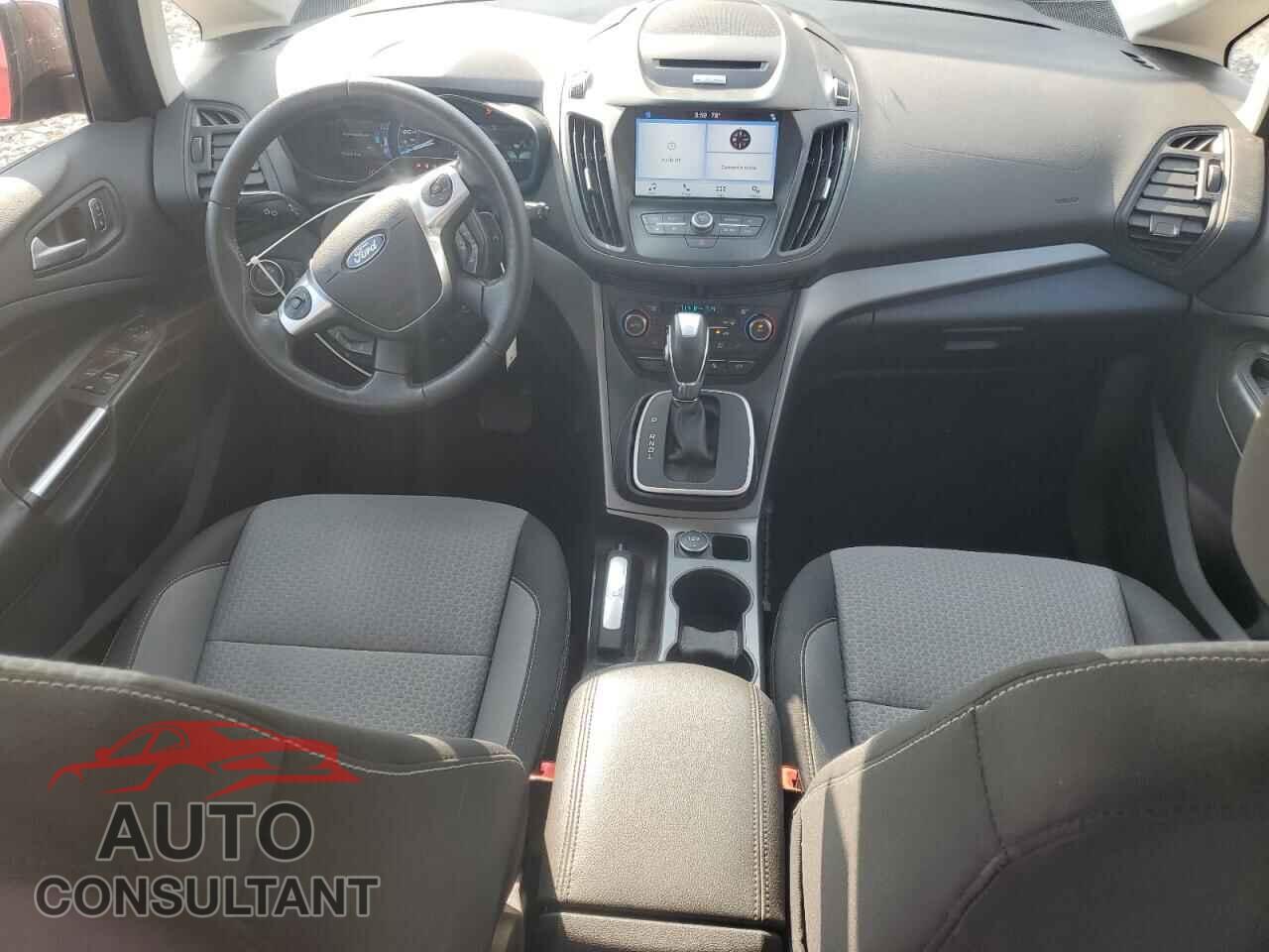 FORD CMAX 2017 - 1FADP5AU3HL101643