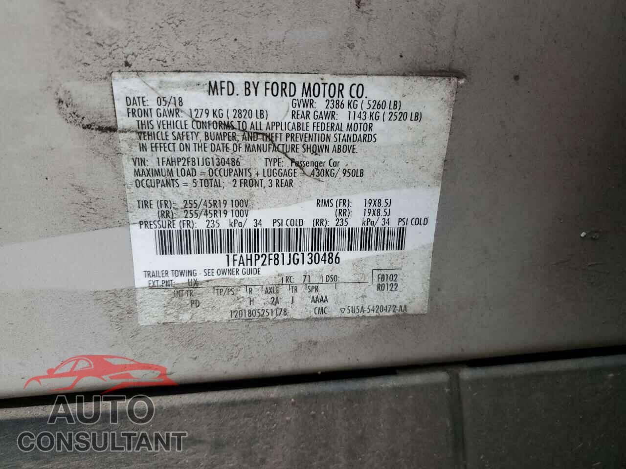 FORD TAURUS 2018 - 1FAHP2F81JG130486