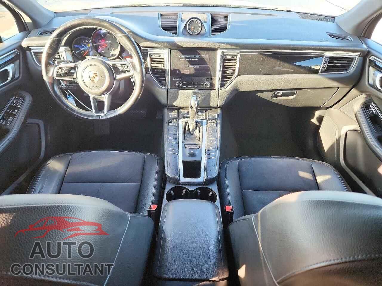 PORSCHE MACAN 2018 - WP1AA2A56JLB13263