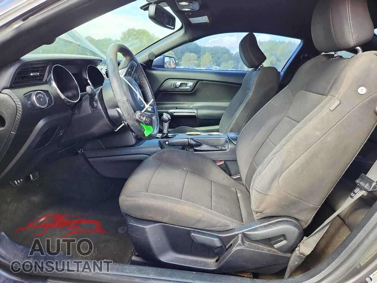 FORD MUSTANG 2017 - 1FA6P8AM0H5263485