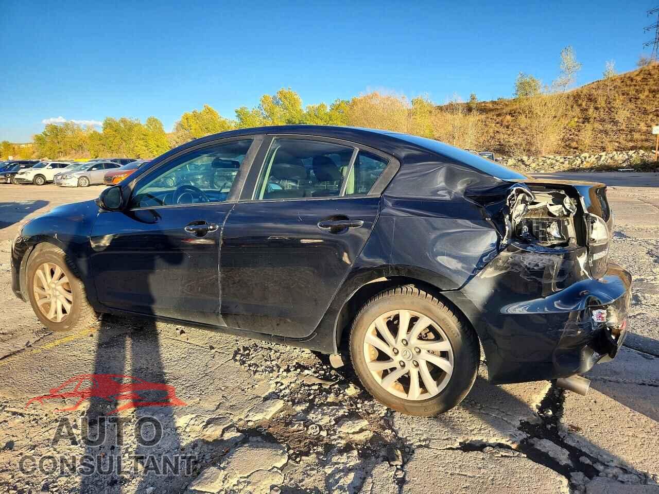 MAZDA 3 2012 - JM1BL1V79C1533197