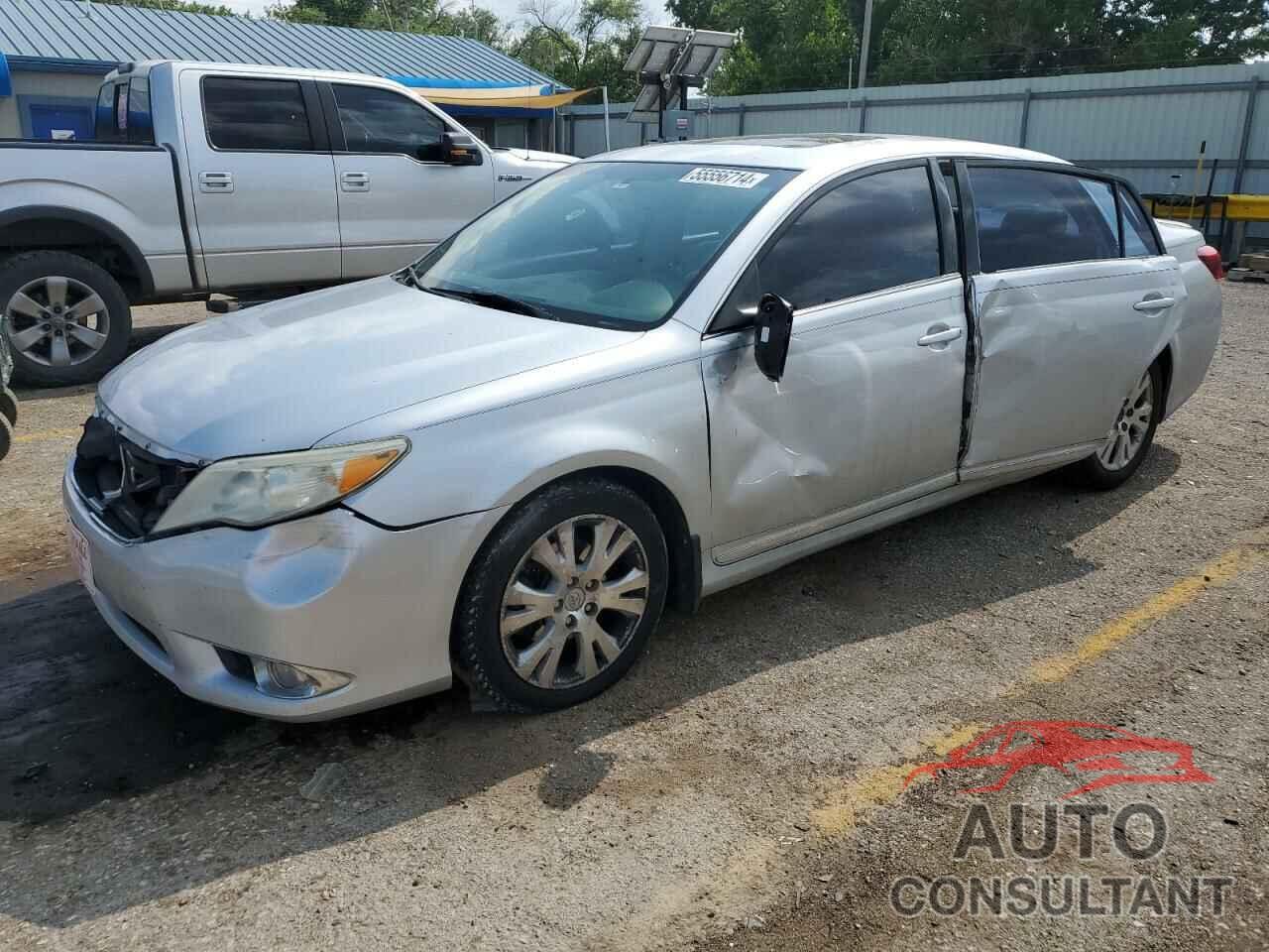 TOYOTA AVALON 2011 - 4T1BK3DB2BU404313