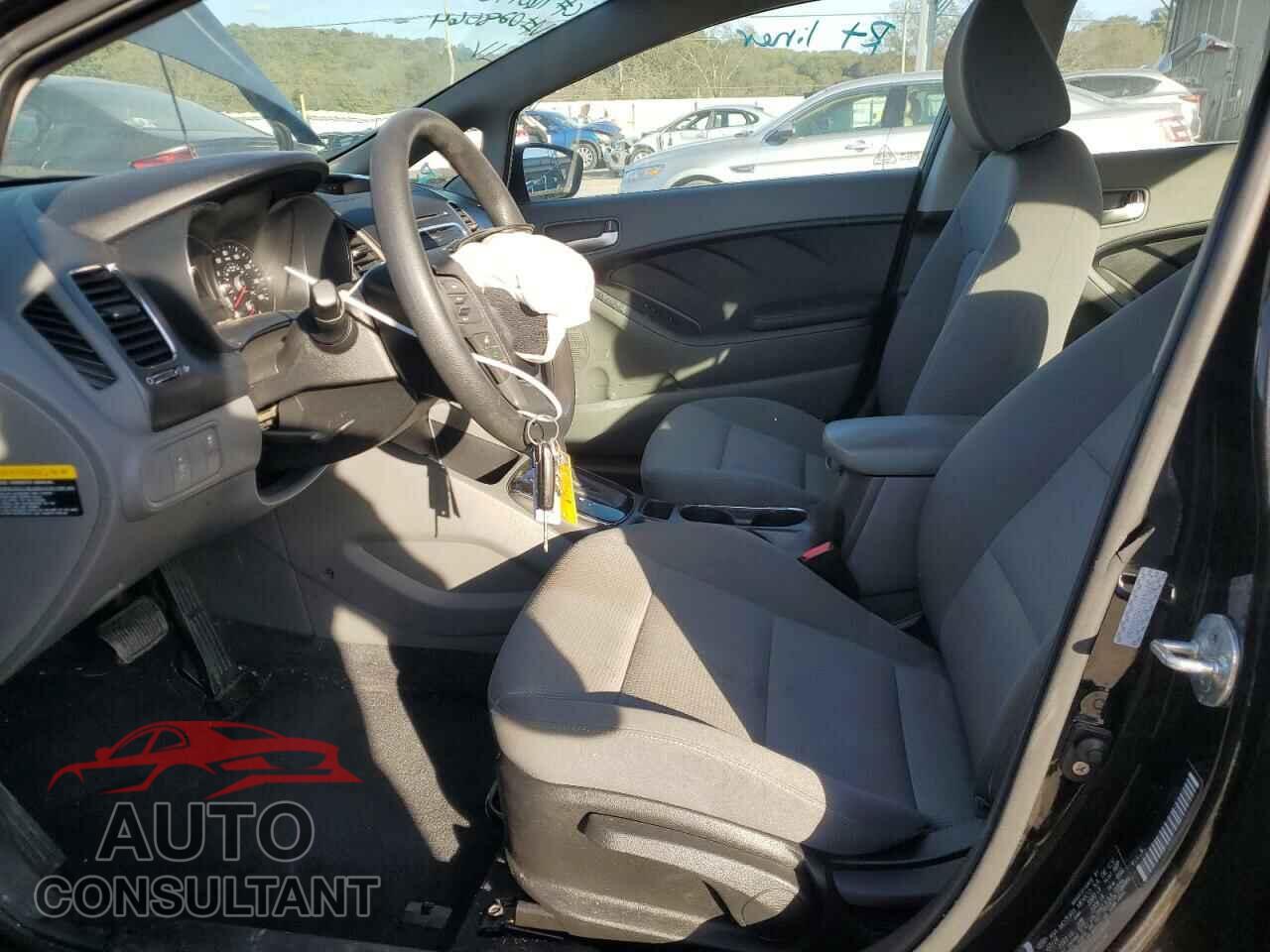 KIA FORTE 2017 - 3KPFK4A77HE028064