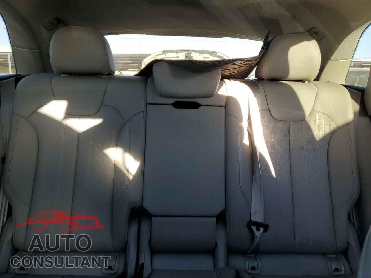 AUDI Q5 2018 - WA1BNAFYXJ2238757