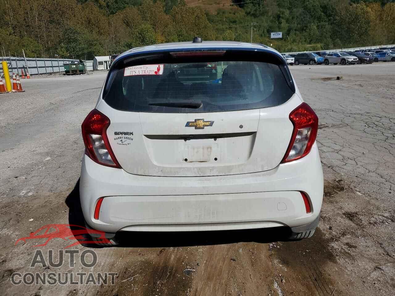 CHEVROLET SPARK 2017 - KL8CB6SAXHC838586