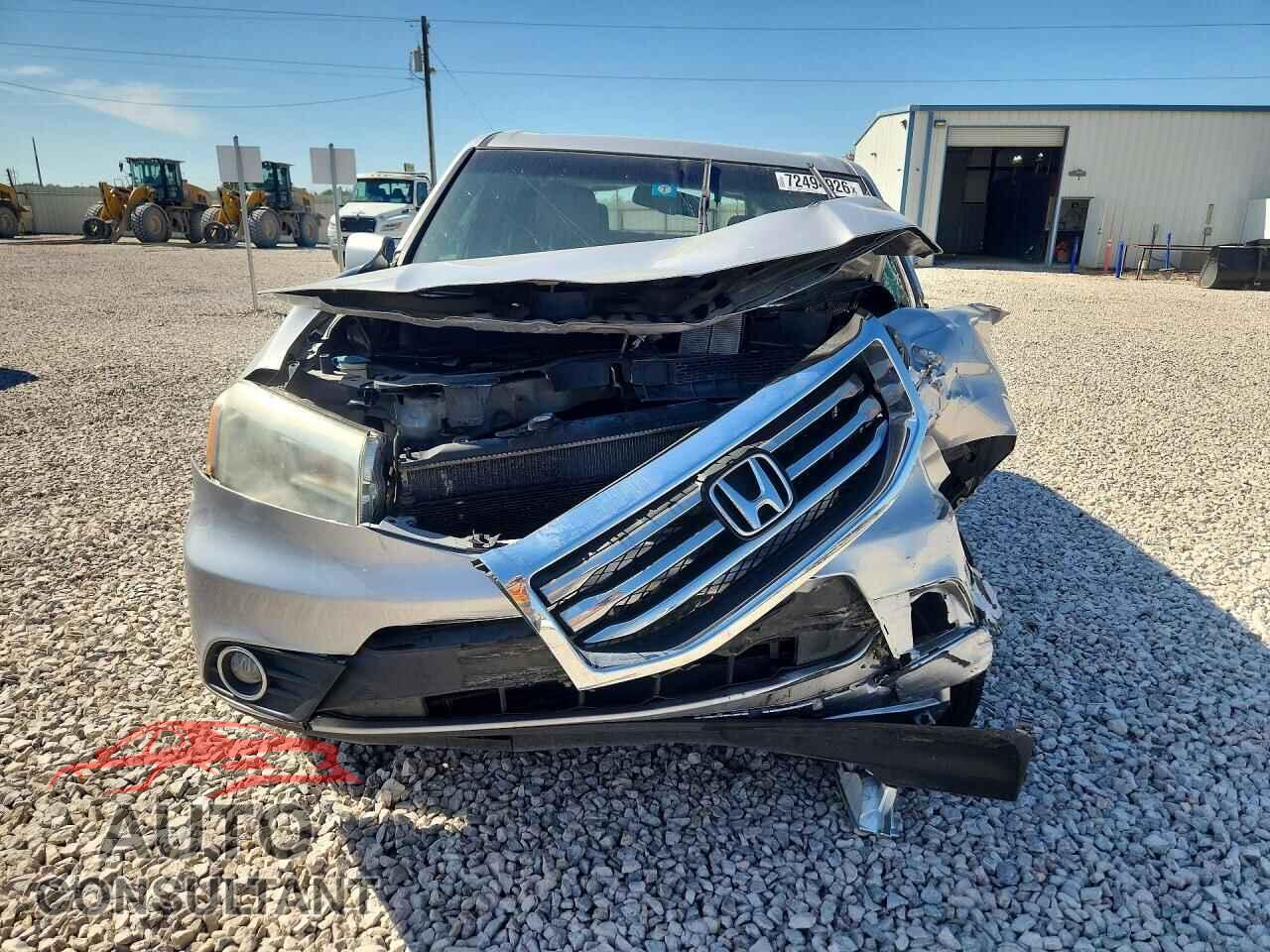 HONDA PILOT 2014 - 5FNYF3H58EB028608