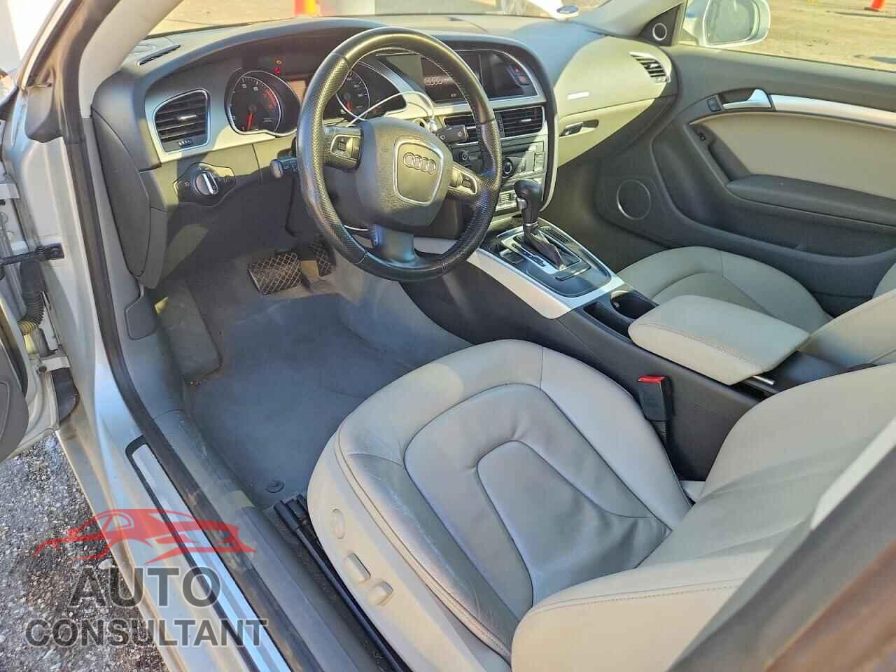 AUDI A5 2012 - WAULFAFR9CA015518
