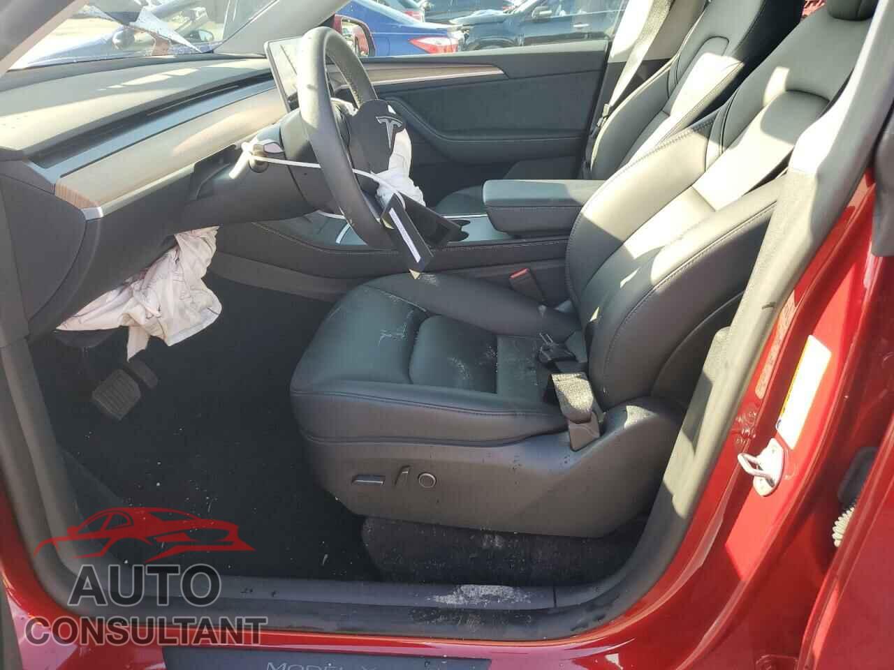 TESLA MODEL Y 2024 - 7SAYGDEE5RA222011