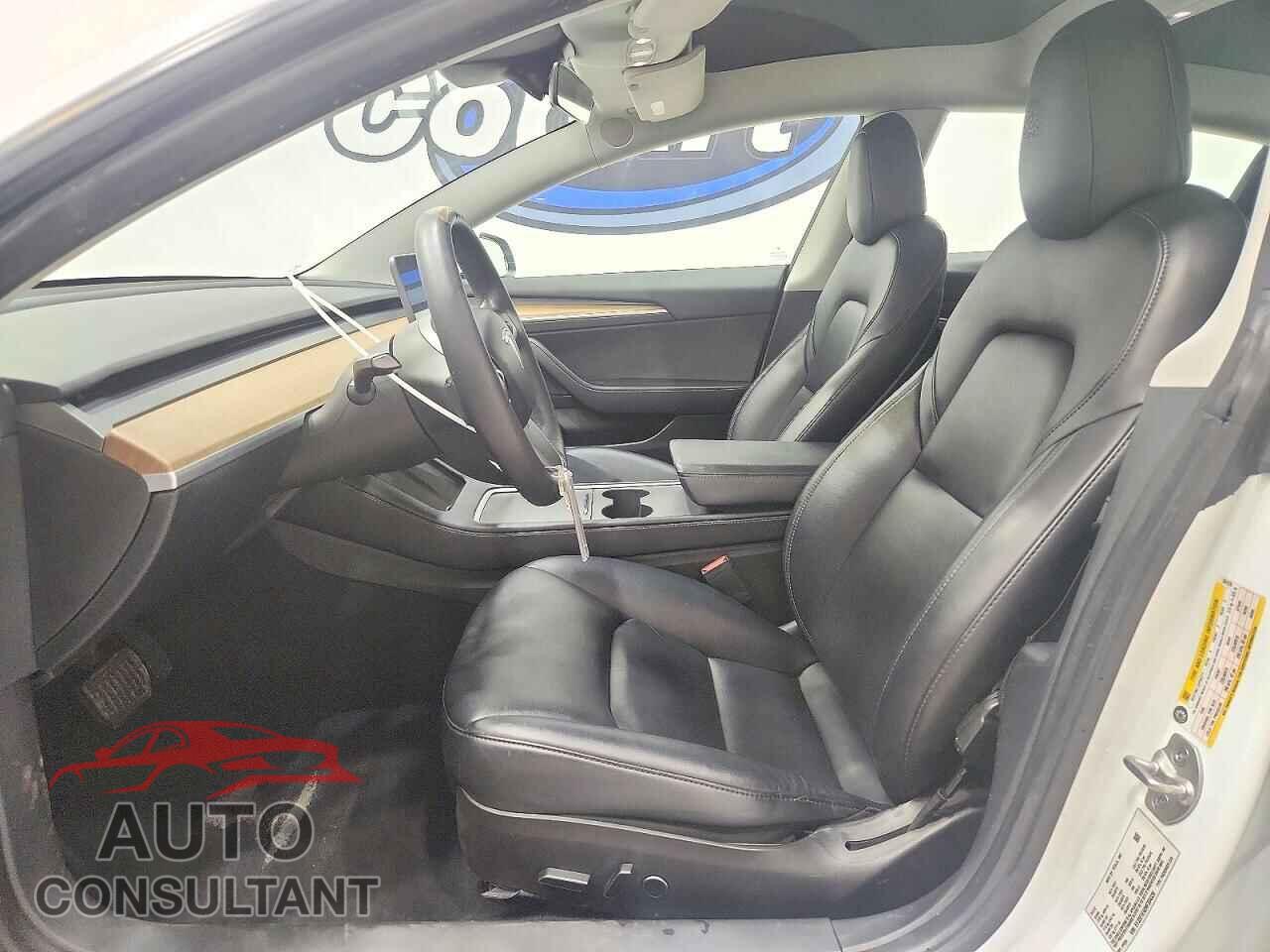 TESLA MODEL 3 2022 - 5YJ3E1EA8NF304336