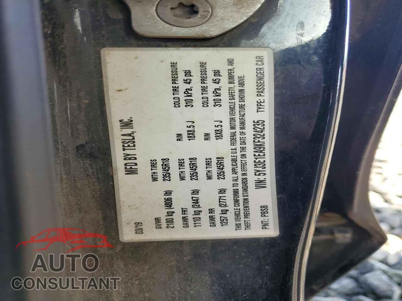 TESLA MODEL 3 2019 - 5YJ3E1EA9KF324235