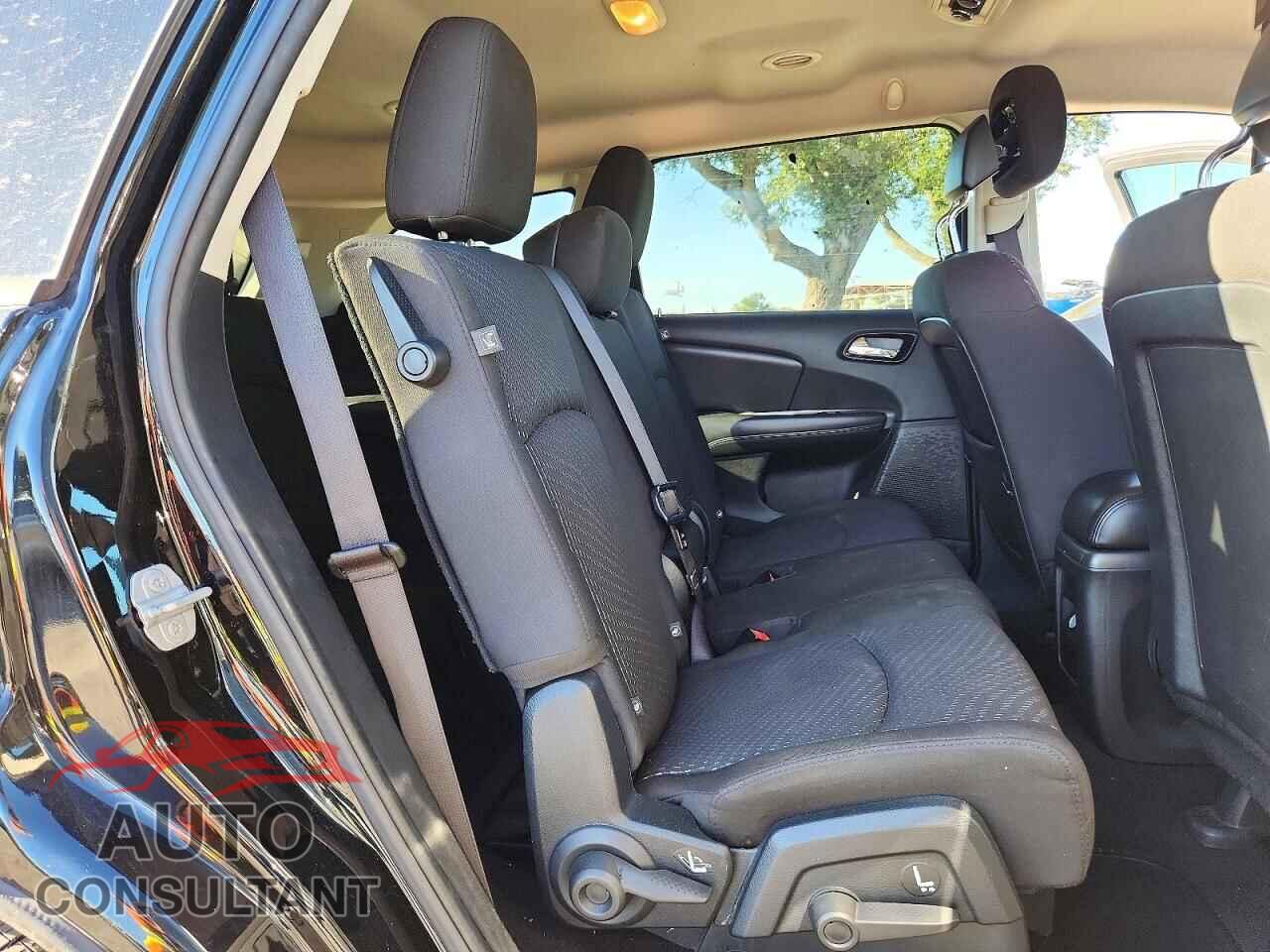 DODGE JOURNEY 2017 - 3C4PDCBG6HT531166