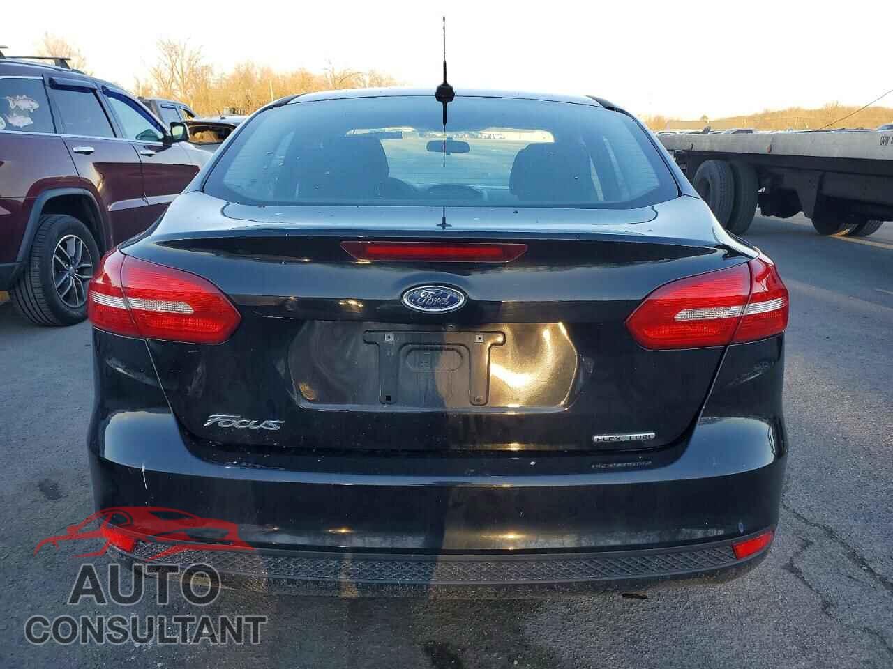 FORD FOCUS 2016 - 1FADP3E27GL203040