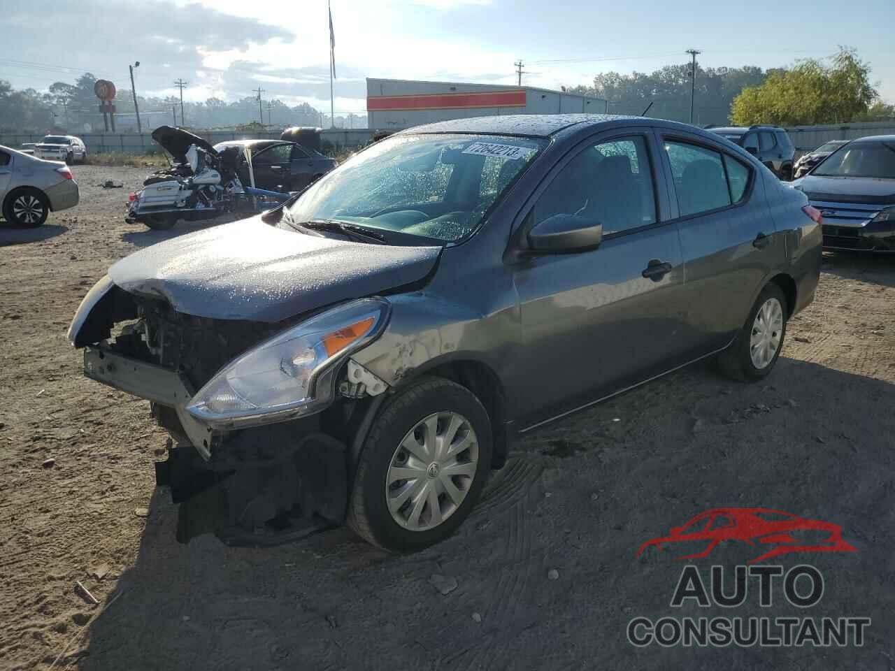 NISSAN VERSA 2017 - 3N1CN7AP8HL901220