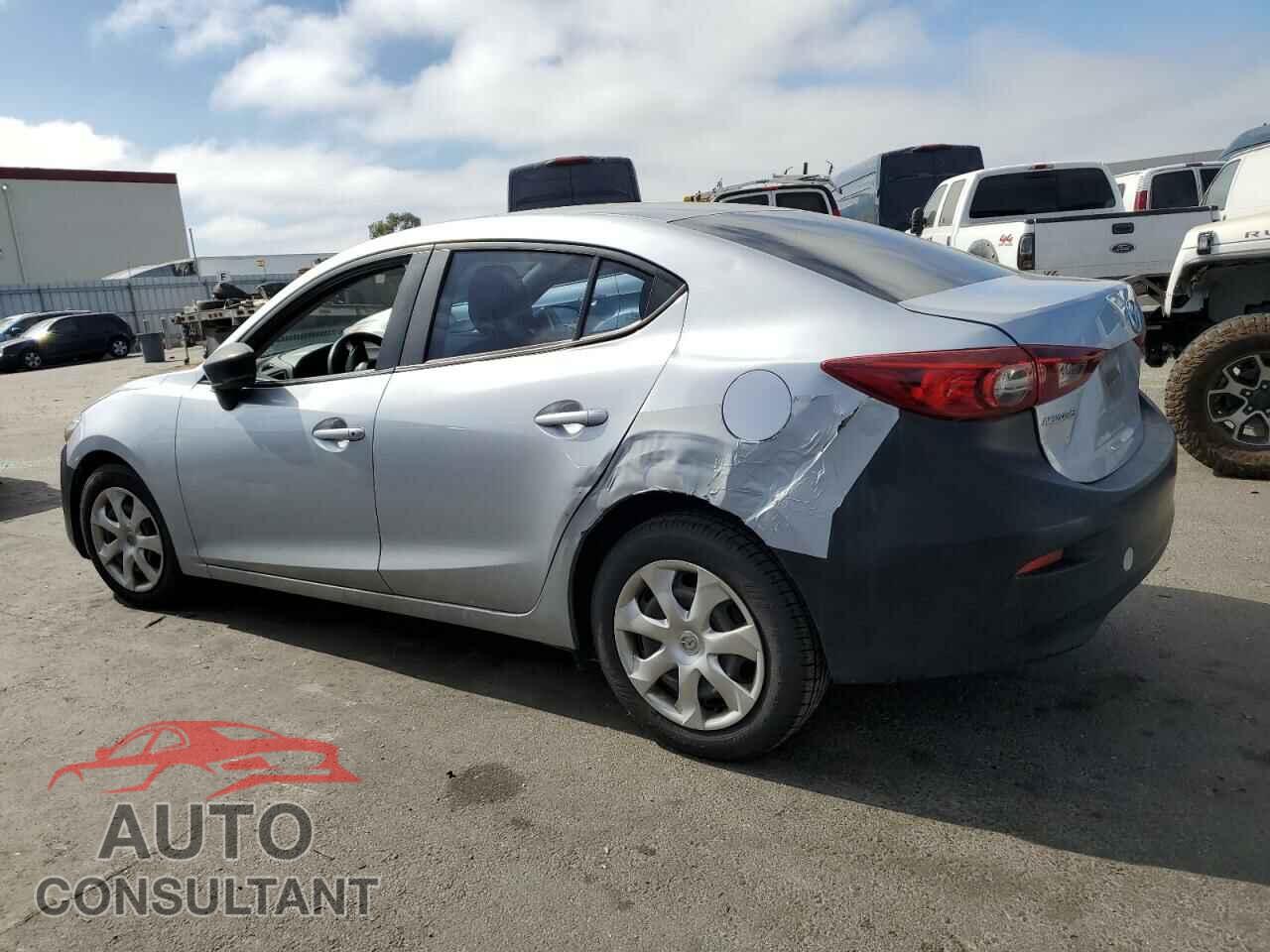 MAZDA 3 2017 - 3MZBN1U71HM100556