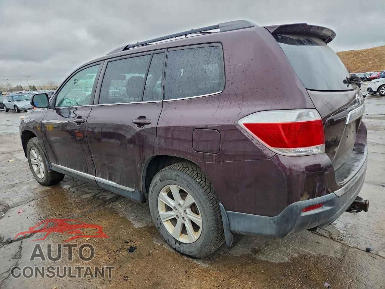 TOYOTA HIGHLANDER 2011 - 5TDBK3EH2BS090366